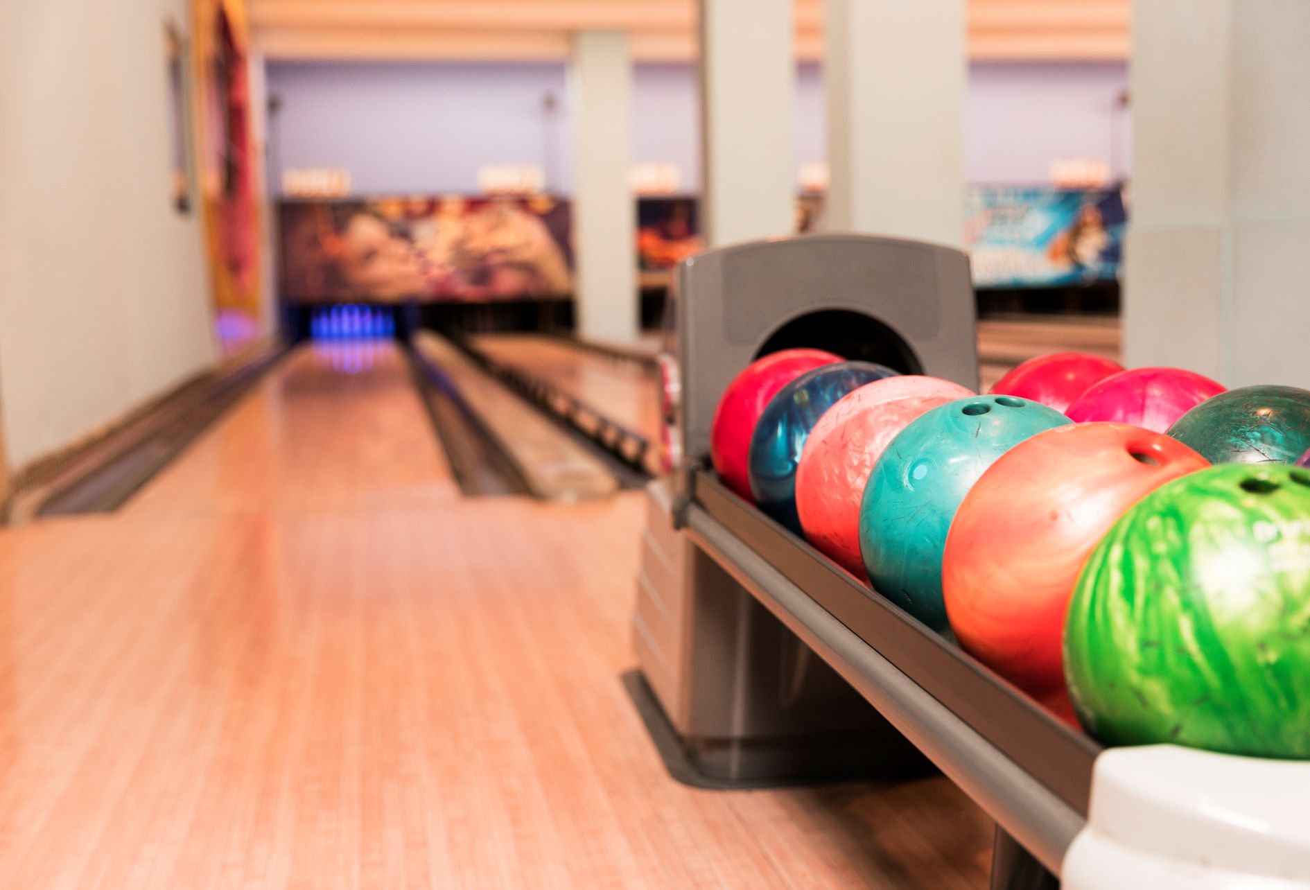 want-happy-customers-6-lessons-learned-from-throwing-a-bowling-party